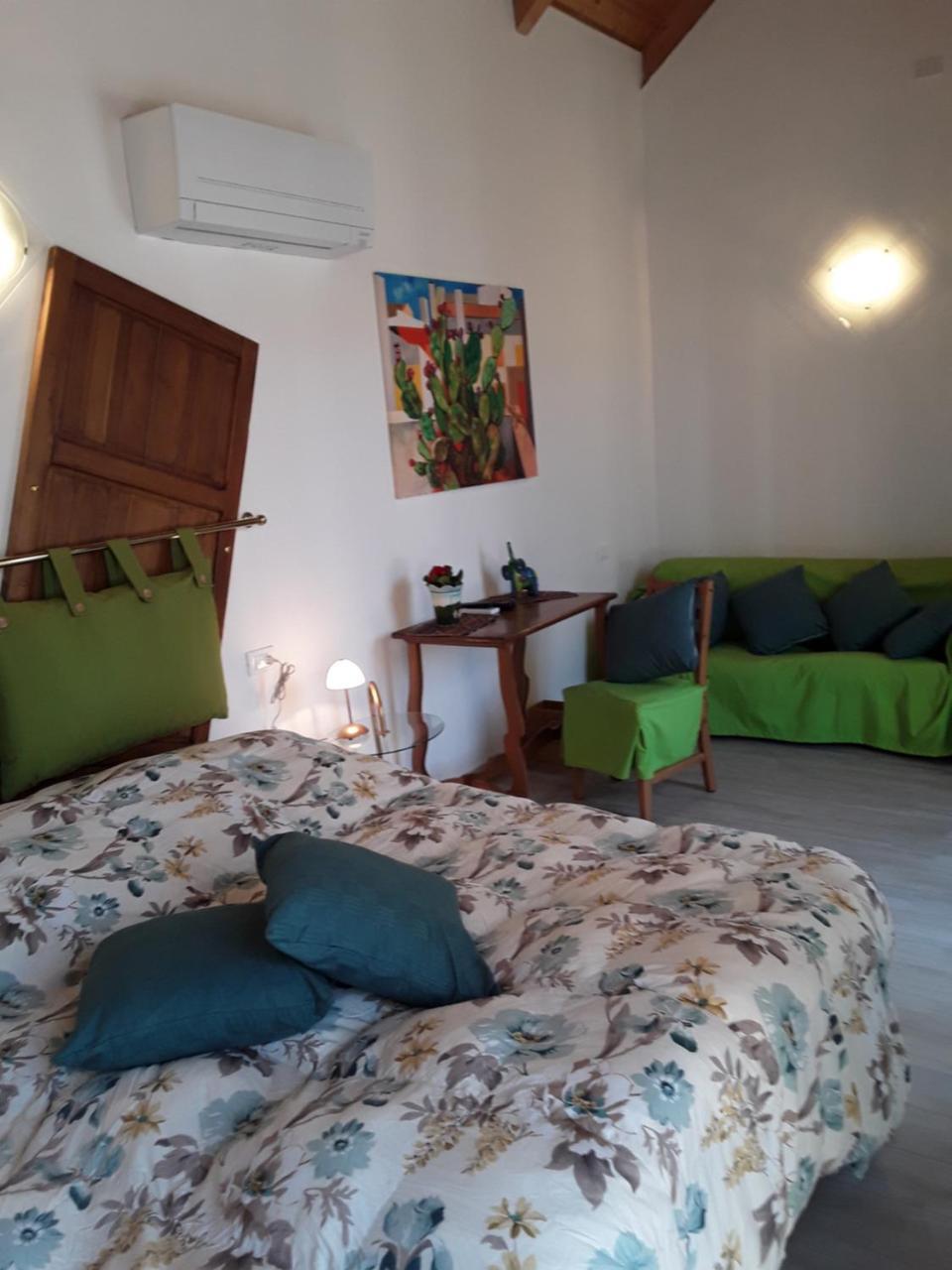 La Casetta Di Giuci Bed & Breakfast Imperia